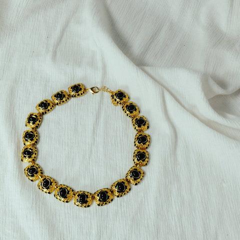 Vintage Gold Eaged, With Black Stone Luxurious Necklace - Chickalaka