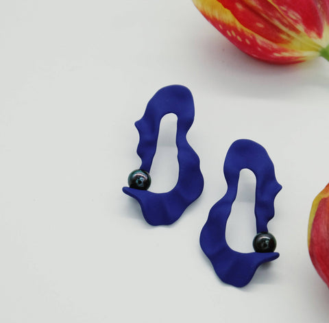 Klein Blue Irregular Geometrical Earrings Detail 2 | Chickalaka