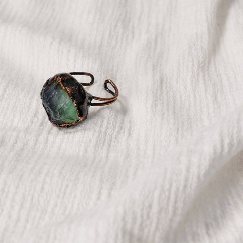 Nature Rough Stone Adjustable Ring Detail 1 | Chickalaka