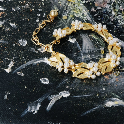Vintage, Trifari Gold Osmanthus Flower Design, With Mini Pearls Bracelet - Chickalaka